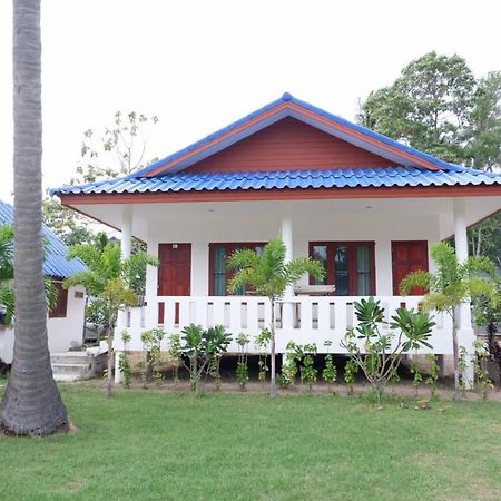 O'Chai Bungalows Koh Tao Exterior photo